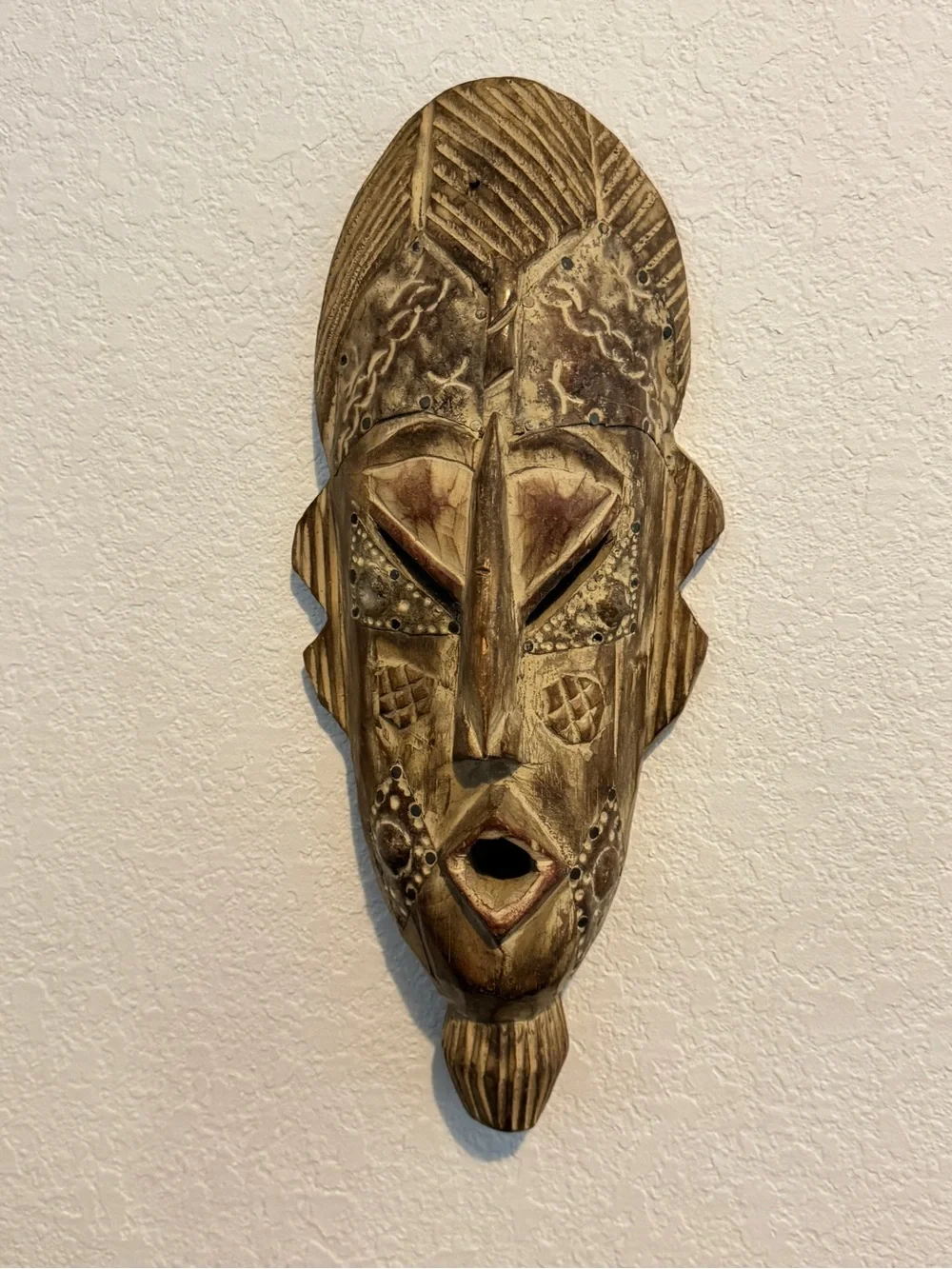 Wall Art Handmade Thinking Mask African Wood Mask (Ghana) 15